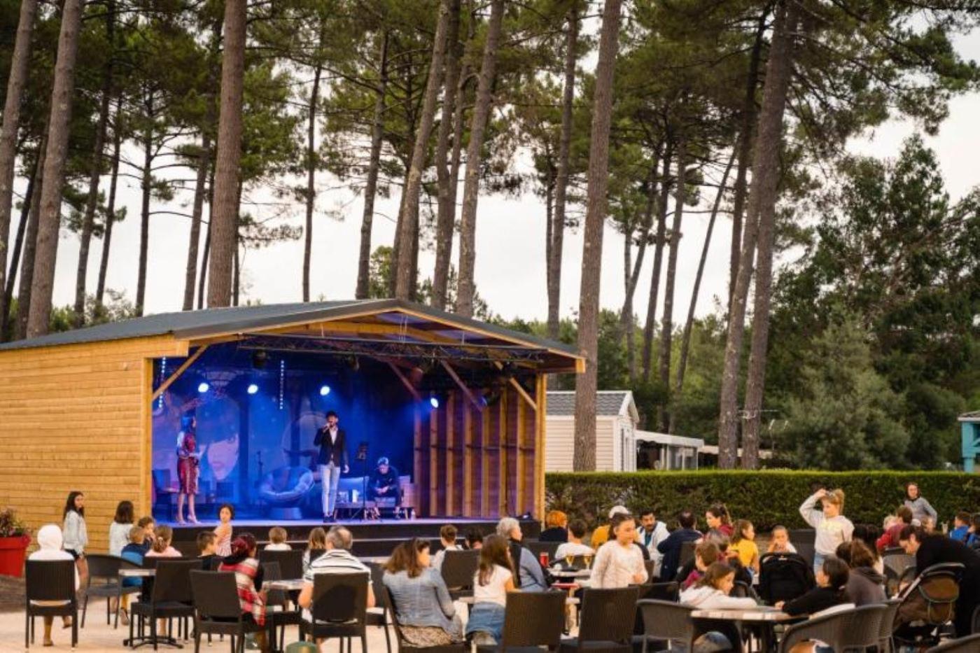 Sbvacances Tout Confort 2Ch Et 1Sdb, Environnement Calme Et Verdoyant Dans Camping 4 Etoiles แซ็งต์-จูเลียง-อ็อง-บอร์ง ภายนอก รูปภาพ